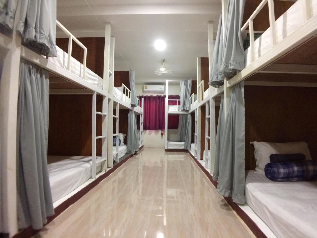 Rx Hostel - Klong Nin Beach Ko Lanta Extérieur photo